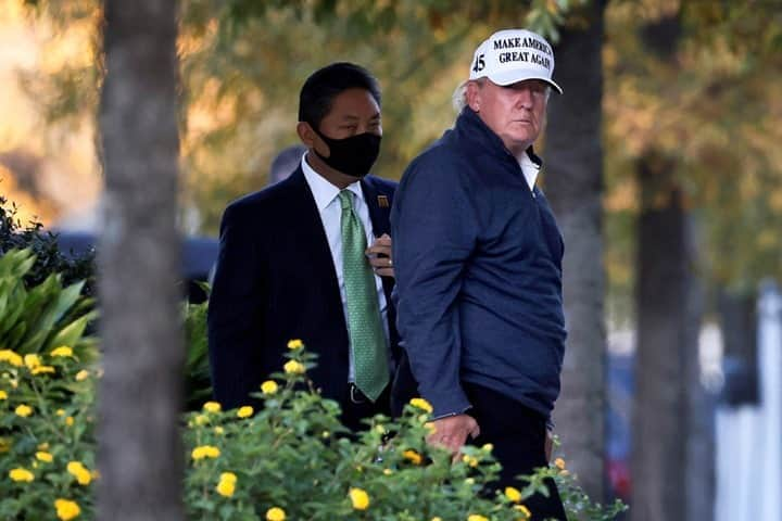 NBC Newsさんのインスタグラム写真 - (NBC NewsInstagram)「President Trump returns to the White House on Saturday after Joe Biden was declared to be the winner of the 2020 presidential election.⁠ ⁠ 📷 Carlos Barria / @reuters」11月8日 5時46分 - nbcnews