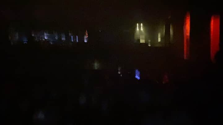 DE DE MOUSEのインスタグラム：「渋谷clubasiaでのFFF最高でした 深夜3時半でこの元気！！ ブギーって連呼しまくる変な新曲出来てよかった 最高な夜でした！ 皆さんありがとー！  ♫Agm (Unreleased)  #dédémouse #dedemouse #電電鼠 #デデマウス #clubasia #FFF」
