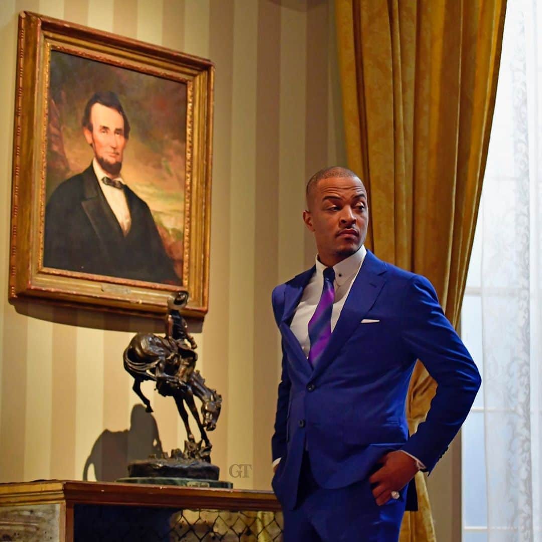 T.I.さんのインスタグラム写真 - (T.I.Instagram)「Aight Mr.President @joebiden & Ms.Vice President @kamalaharris we won dis Muuufucka... Now Let's lead by example & make a difference‼️ Congratulations 🍾 Job Well Done🙏🏽#AmericaHasSpoken🇺🇸」11月8日 6時18分 - tip