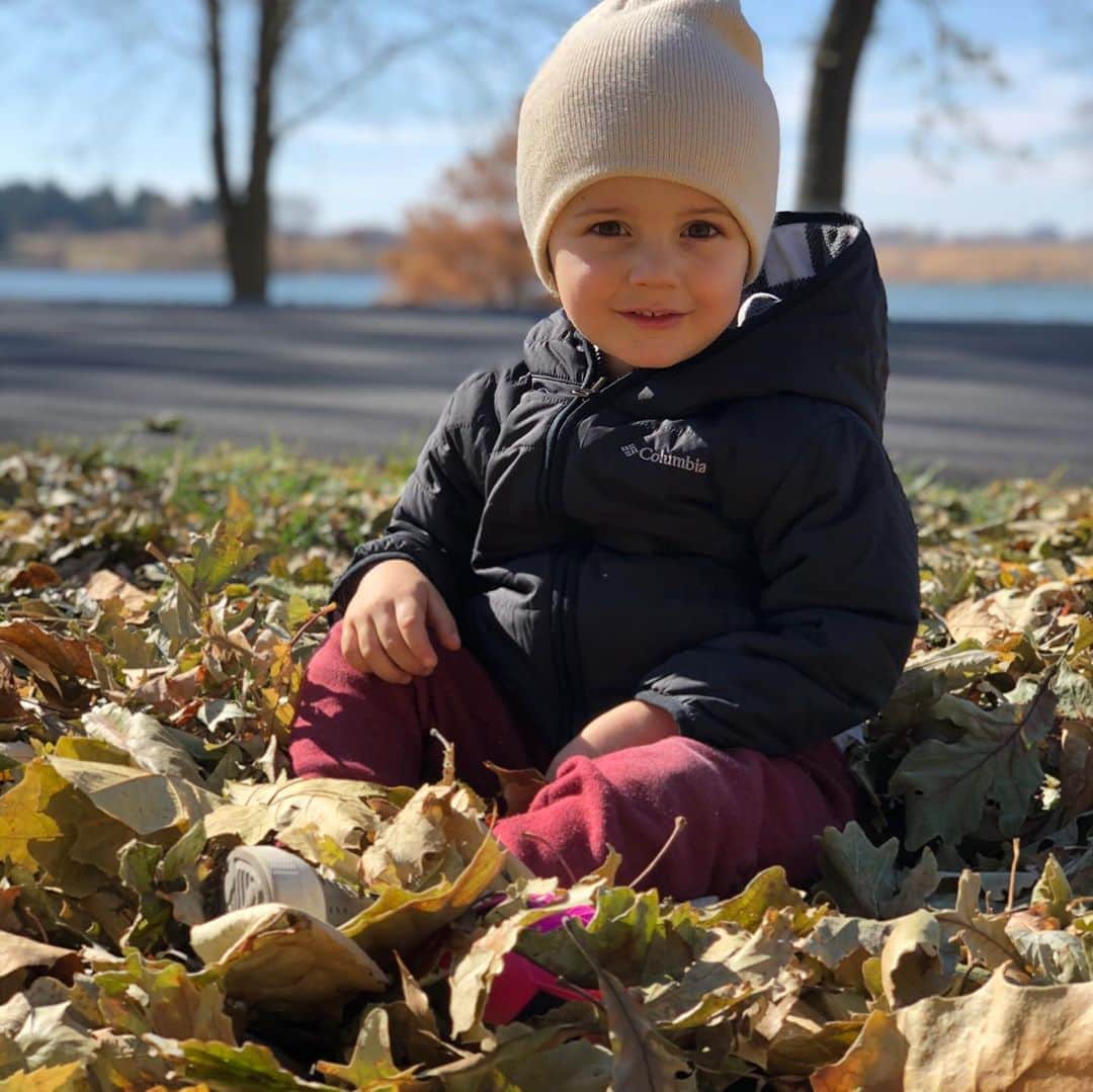 クリスティン・ヒルデブランドのインスタグラム：「❤️🍂」