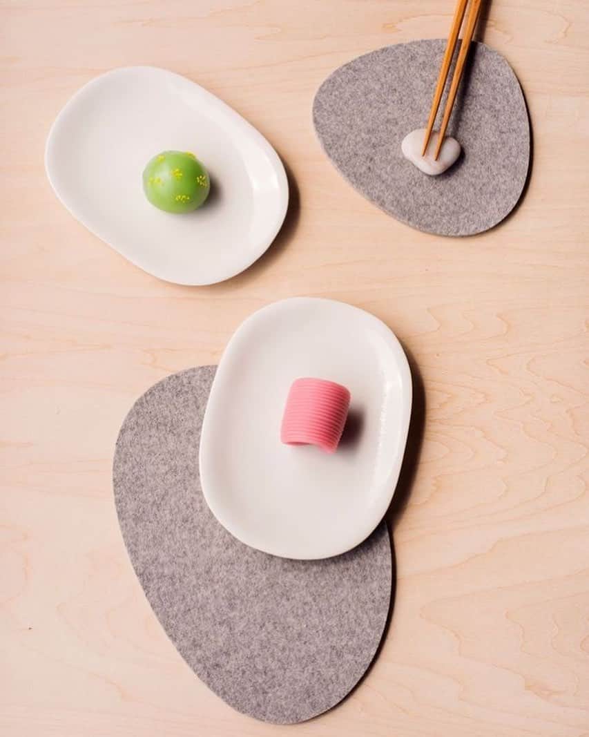 グラフ&ランツのインスタグラム：「Treat yourself! Enjoy 25% off our popular & luxurious Merino wool felt tabletop pieces perfect for the entertaining season ahead ✨ now through November 12th!」