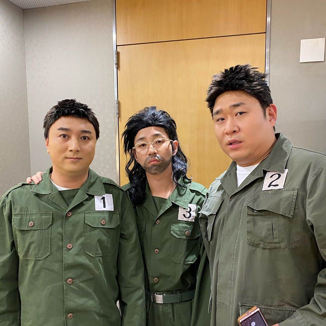 DINDINさんのインスタグラム写真 - (DINDINInstagram)「형 멋있는거라며...... #1박2일 #코미디빅리그 #본방사수 #문세윤 #황제성 #딘딘」11月8日 18時48分 - dindinem