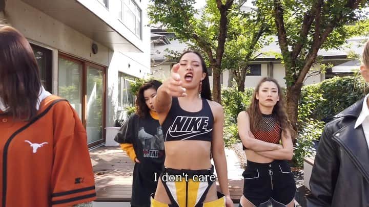 大門弥生のインスタグラム：「コンペティション "Who's Got Talent"で3位になった動画。応援してもらったおかげで、来年LAでのパフォーマンスとレッドカーペット歩けることになりました。いつも、応援ありがとう。 ． VAW栄光ハイスクールの皆と⚡️⚡️⚡️ ． まけんな！まけんな！ ． こんな時やからこそ、足を止めない。 負けへん、私達なら、大丈夫。 ． フルはYouTube。 Link in Bio ． Director @dori_212  Choreo @yuu0715yuki  Dancer @mihoreinee_ @a_ka_ney  Special Thanks @vaweikohhighschool @sonnyprimetime」