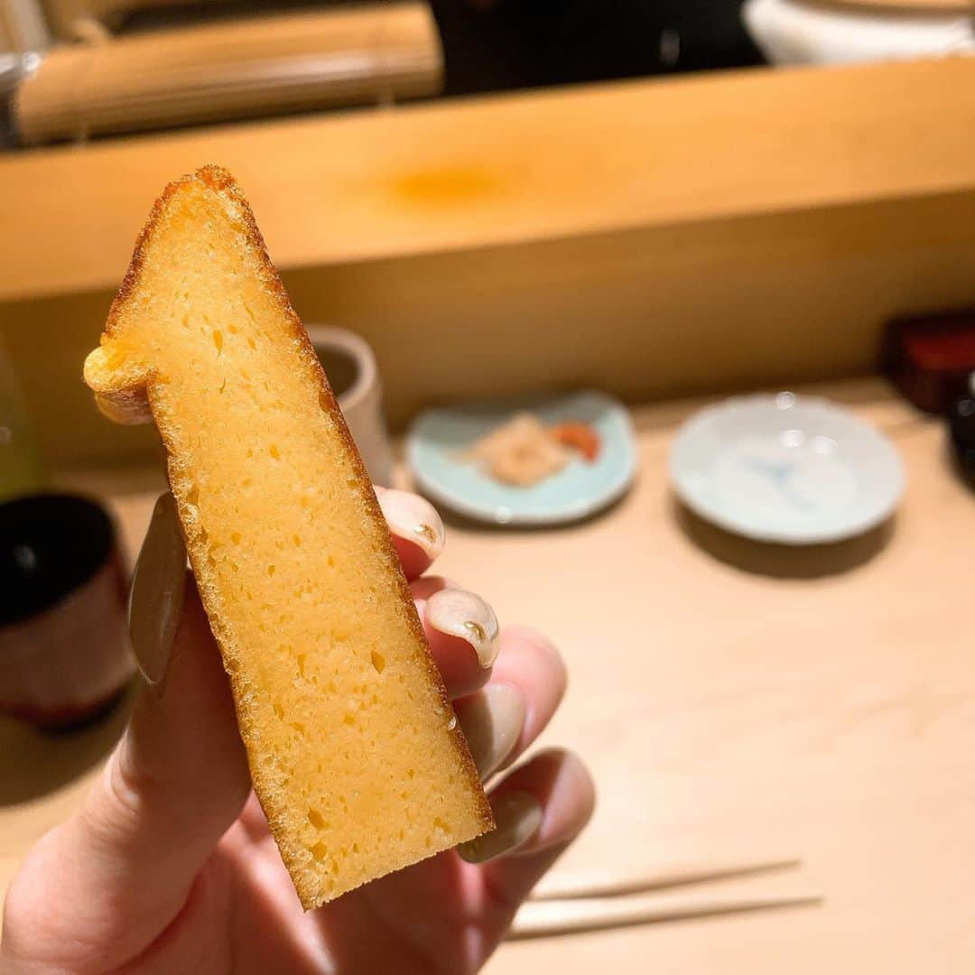 斉藤絢女さんのインスタグラム写真 - (斉藤絢女Instagram)「﻿ ﻿ 高柿の鮨😊💕﻿ 美味しかったなあ🥰💗﻿ おかわりした玉子はナンバー1の形してた！﻿ ﻿ ﻿ ﻿ ﻿ #鮨#寿司#🍣#高柿の鮨﻿ #sushi#雲丹#いくら#握り#日本橋﻿ #海老#中トロ#鰹#いか#グルメ#うに﻿ #鮨#寿司 #お寿司 #お寿司大好き #日本の料理 #日本の食べ物#sushi #sushis #sushilove #sushilover #sushilife #sushiporn #sushidays #sushitime #sushinight #sushirolls ﻿ ﻿」11月8日 19時17分 - ayamekiii