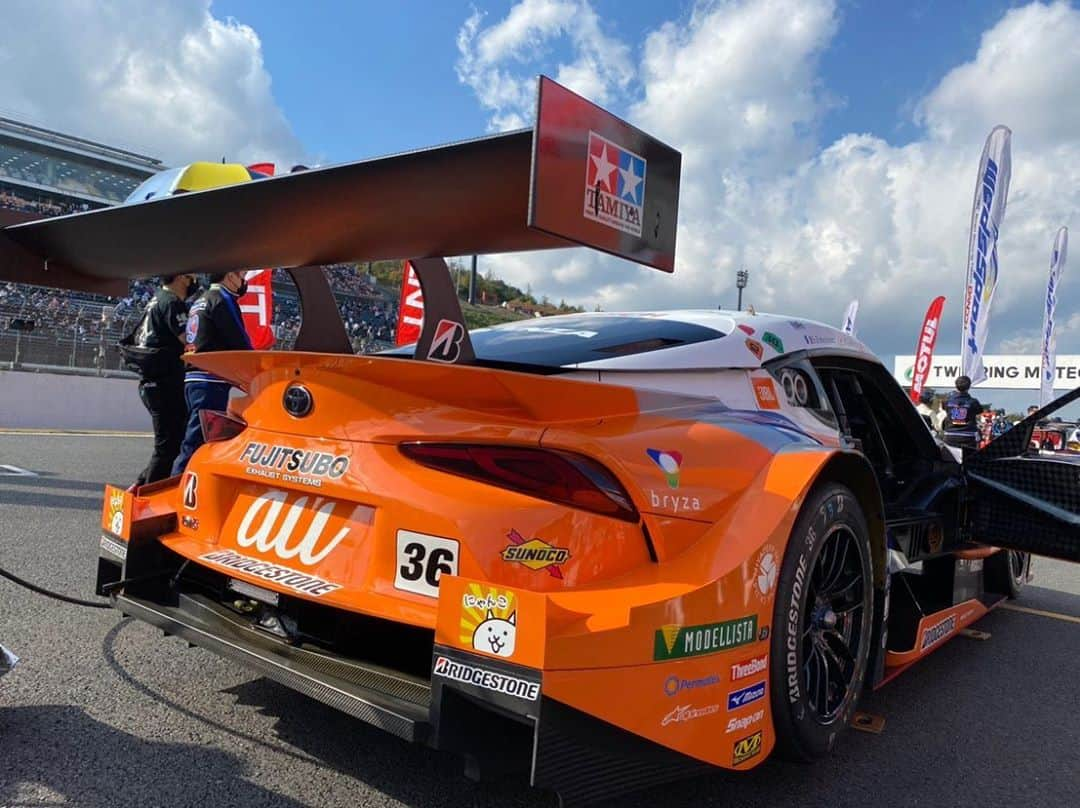 近藤みやびさんのインスタグラム写真 - (近藤みやびInstagram)「SUPERGT rd.7 もてぎ 決勝結果  13位でフィニッシュでした！ 最後の最後まで諦めない！ 残りは最終戦のみ！  応援ありがとうございました😭  #supergt #tomsracing #au #auサーキットクイーン #supra #ツインリンクもてぎ」11月8日 19時39分 - miyabiiiii_kondooooo