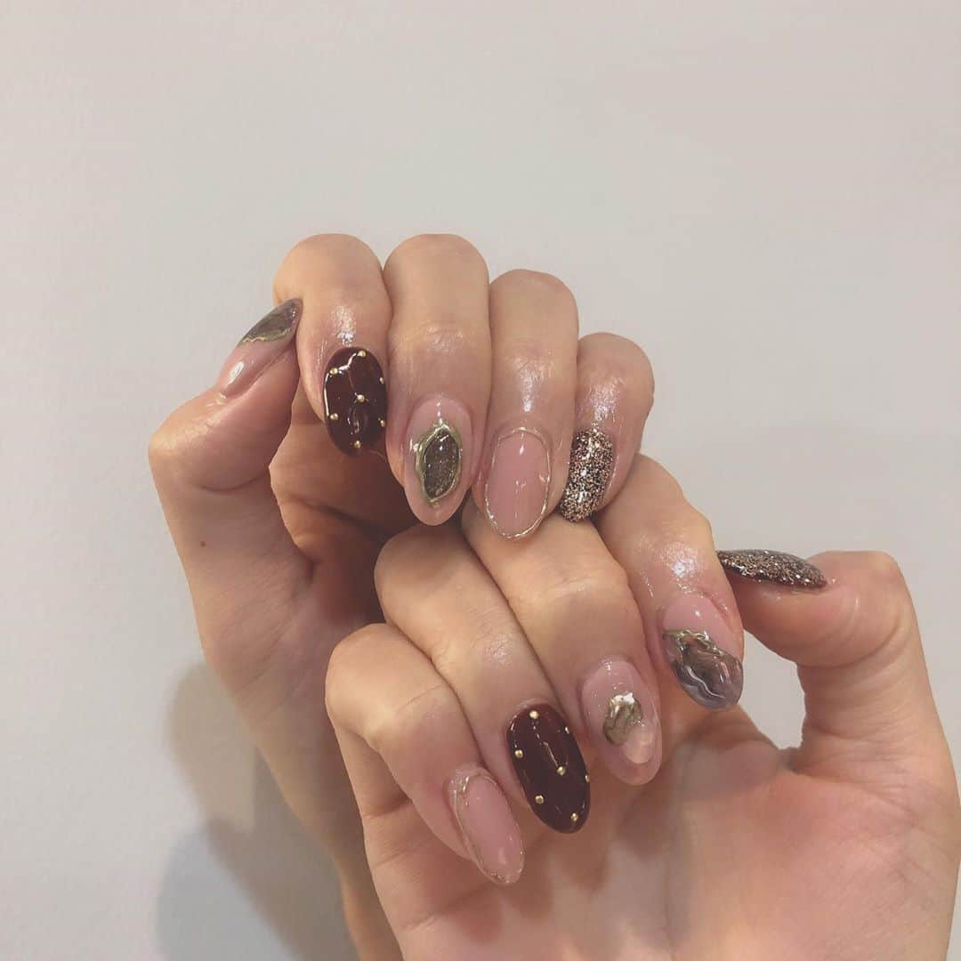 加美杏奈さんのインスタグラム写真 - (加美杏奈Instagram)「・ New nail💅🏼 ・ #nail#naildesign#simplenails#gradation#gradationnail#nuancenail#nuancenails#地層ネイル#2020ネイルデザイン#ハンドネイル#💅🏼」11月8日 20時03分 - anna.kami3