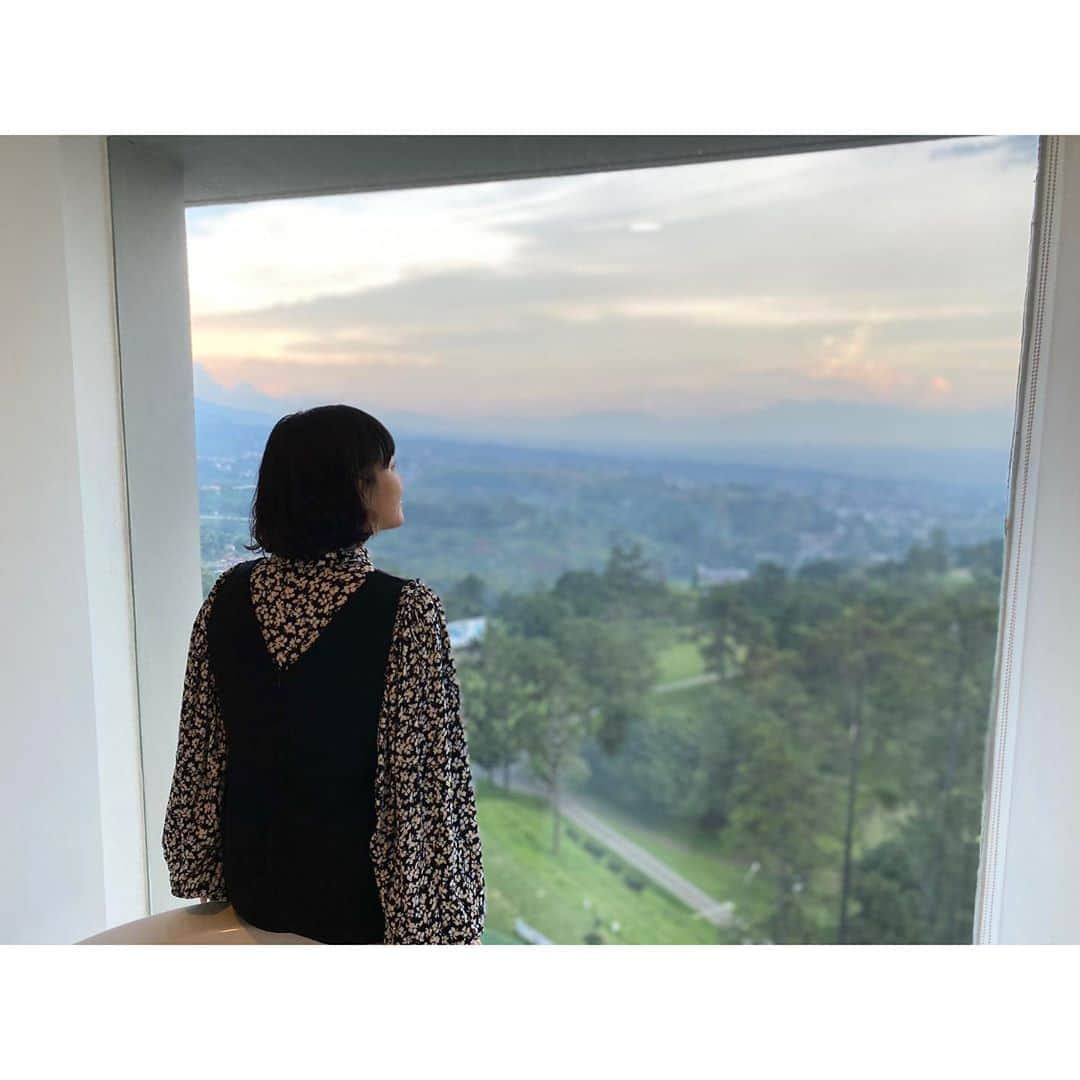 仲川遥香さんのインスタグラム写真 - (仲川遥香Instagram)「Nothing lasts forever, except the day before you start your vacation.  @swissbelresortdago @swissbelhotel   #indonesia #bandung #swissbelhotel #resort #holiday #harukanakagawa #インドネシアタレント #ジャカルタ生活 #休日 #リゾートホテル #仲川遥香」11月8日 12時31分 - haruuuu_chan