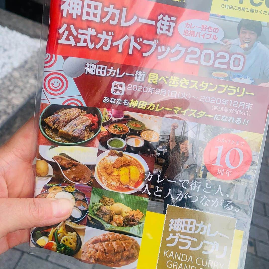 一条もんこさんのインスタグラム写真 - (一条もんこInstagram)「神田カレーグランプリ。  本日11/8（日）14〜15時にインスタライブ配信に出演します。15時からはカレーおじさんにバトンタッチ！ youtu.be/CXh7GjLhMGU 今年はスタンプラリーのみですが、神田界隈は盛り上がってます！！わたくしも絶賛スタンプラリー参加中。 自分なりのカレーの食べ歩きの極意？を教えちゃいます、、！！  よろしくお願いいたします！ #神田カレーグランプリ#生配信#ライブ出演#カレー#curry#神田カレー#スタンプラリー#食べ歩き#スパイス#スパイス料理#カレーの街#カレーで街おこし#一条もんこ」11月8日 12時55分 - monko1215