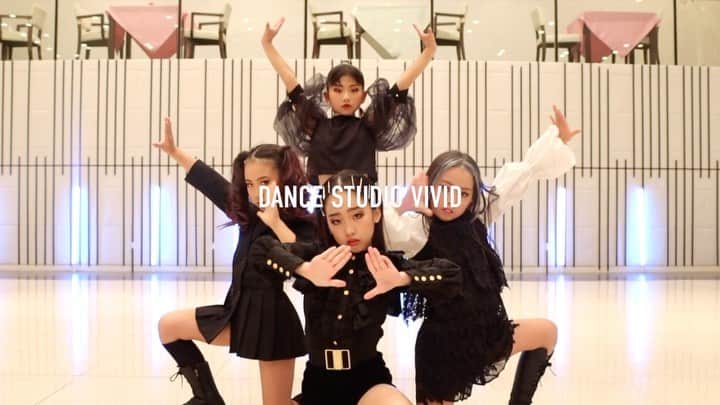 のインスタグラム：「🏁BTS×BLACKPINK💗Short ver.🎥💕 IDOL / @bts.bighitofficial  HOW YOU LIKE THAT / @blackpinkofficial  📍 @bellequeens1165  🎥 @ruufabulous   Fullはこちらから💁🏻‍♀️ @dance_studio_vivid   かわいいかわいいViVid Kids👦🏻👧🏻💕 Ren / Yuga / Shuichi / Aias / Yoshiki / Yua / Kaede / Meisa / Yuika / Riana / Rimu 💕💕💕  ベル・クイーンズ須賀川さんにて撮影させて頂きました！ 有難うございました♡ #bts #btsarmy #blackpink #blink #idol #howyoulikethat #dance #kidsdance #dancestudiovivid #fabuloussisters」