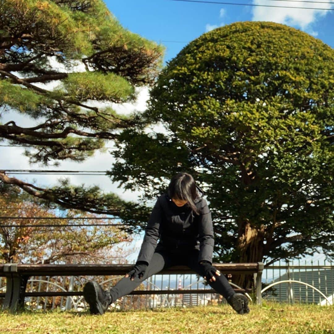 畑亜貴さんのインスタグラム写真 - (畑亜貴Instagram)「飛べた…一瞬飛べたよ(錯覚 #アキハタ勢いある写真修行」11月8日 13時35分 - akihata.jp