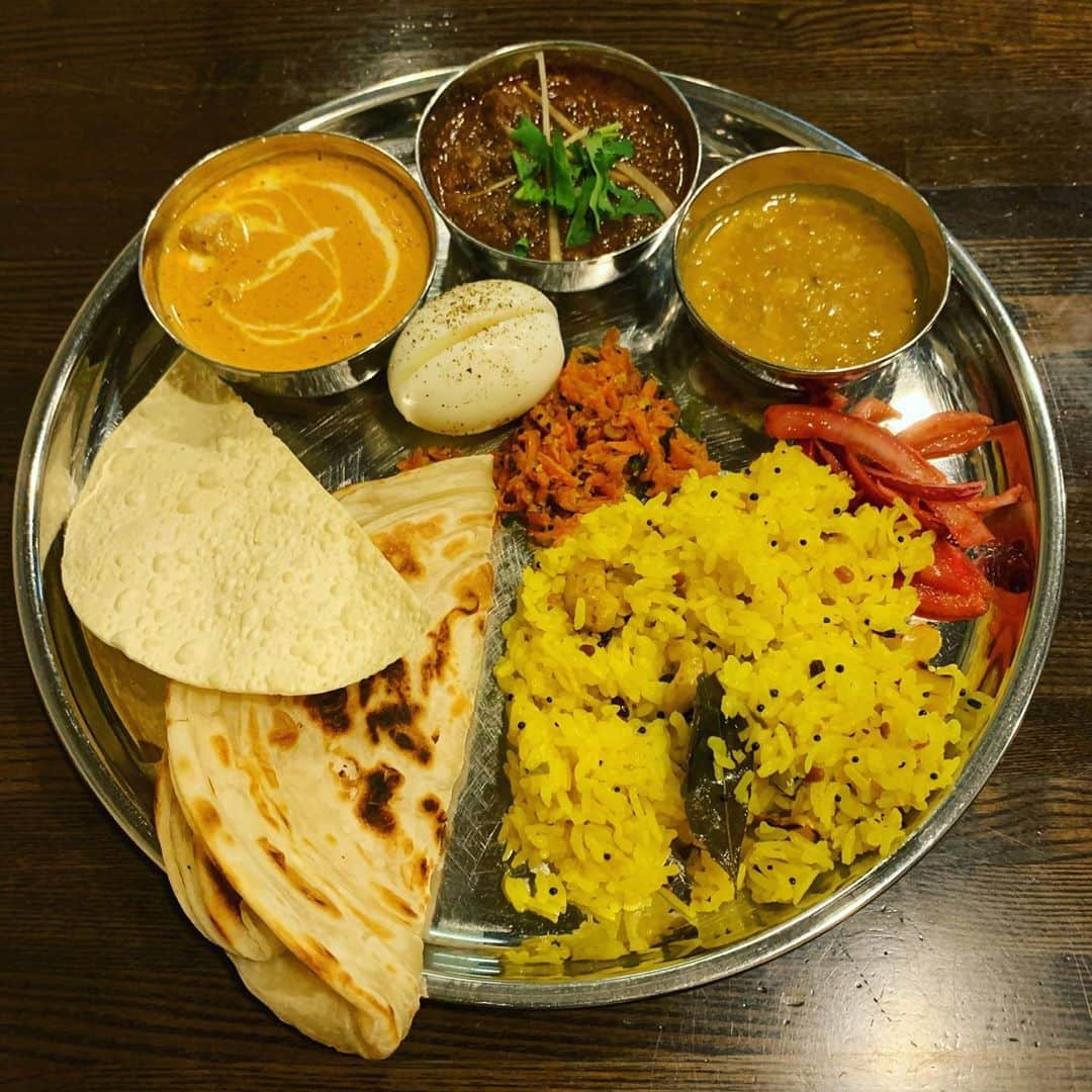 黒沢薫さんのインスタグラム写真 - (黒沢薫Instagram)「#lunch #curry #keema #dal #butterchicken  #lemonrice #paratha #yummy #spicy #happy #instafood #ハードコアカレーシンガー #Hardcorecurrysinger」11月8日 14時32分 - kaorukurosawa_lovelife