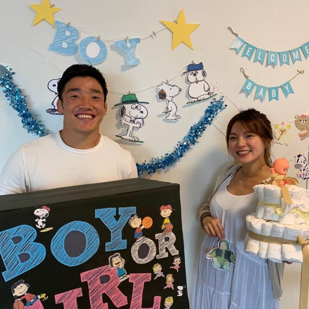 金正奎さんのインスタグラム写真 - (金正奎Instagram)「【 Gender Reveal 】 Boy 👦 or Girl 👧  . . . . . . It’s a Boy 👦!!!!!! こりゃ楽しみだ😍！ #genderreveal  #boy #3枚目は僕の幼少期 #巨大児」11月8日 15時12分 - shokei1003