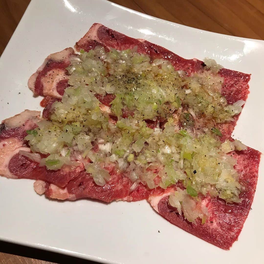 一井悠理さんのインスタグラム写真 - (一井悠理Instagram)「2店舗目🌟はしご！ まだまだ続くよー爆笑😂😂 #焼肉 #ネギタン塩 #特上ロース #タン #ホルモン」11月8日 15時53分 - yuripoyo.1212