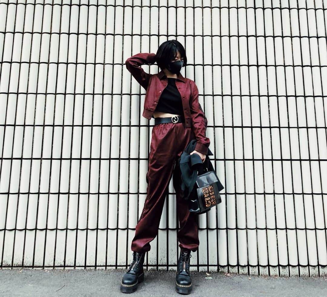 樋口日奈さんのインスタグラム写真 - (樋口日奈Instagram)「お疲れ様です。 今日は少し暖かく感じました^ ^ #outfit #ootd #乃木坂46 #樋口日奈」11月8日 16時18分 - higuchi_hina_official