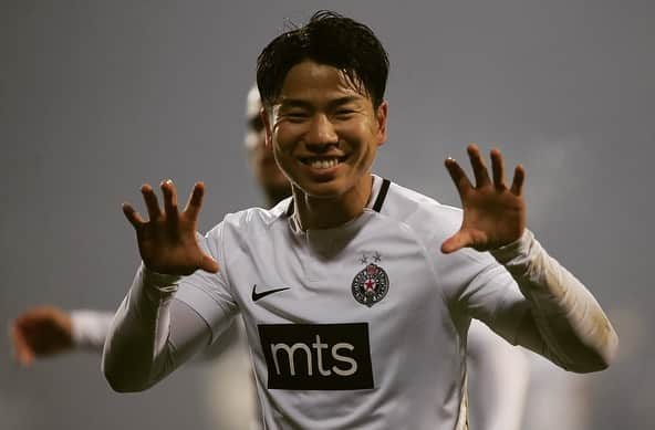 浅野拓磨のインスタグラム：「3 points💪　 2-1 　 #xghosted  #partizan #victory  #感謝。」