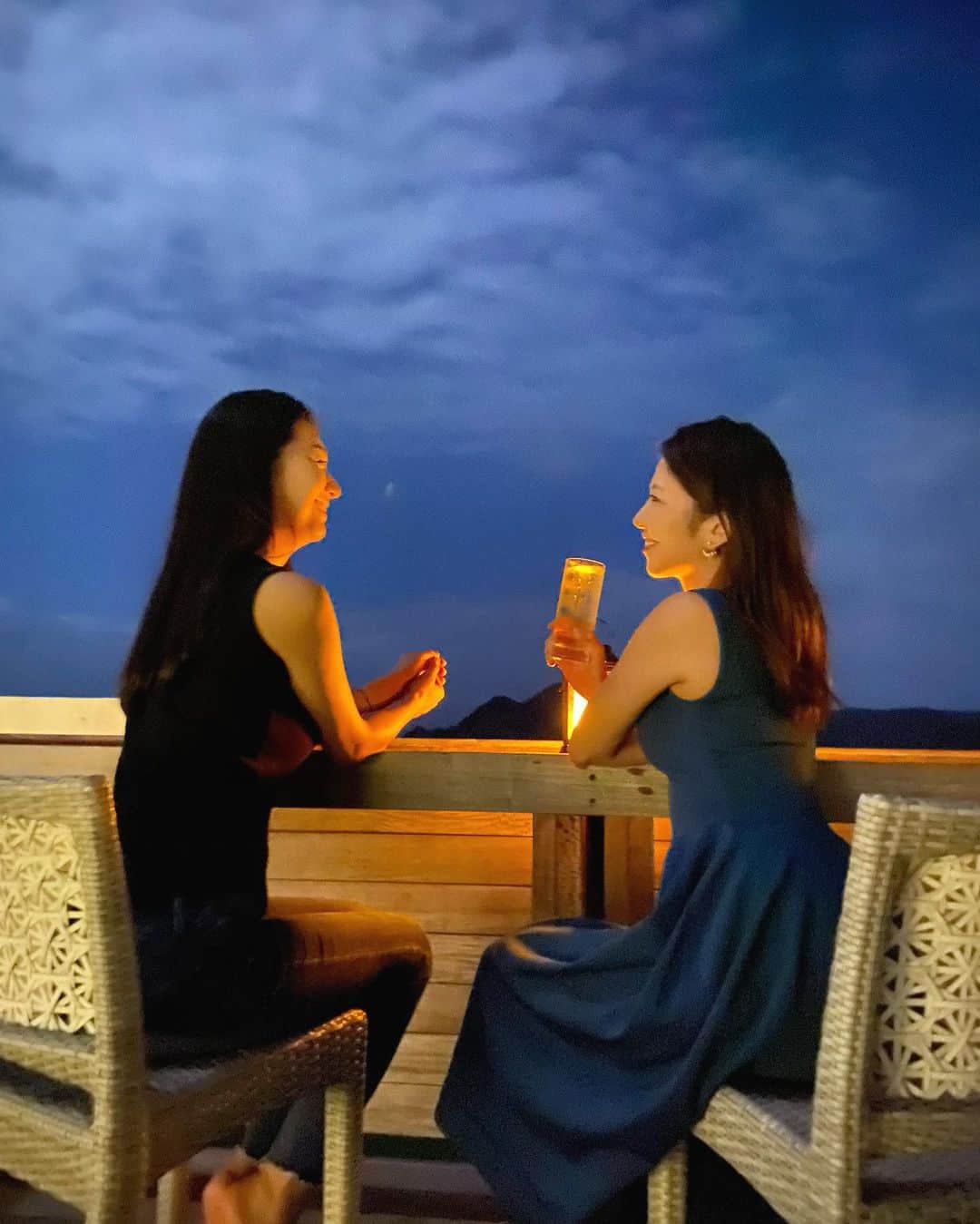 のインスタグラム：「* 奄美大島の夜景🌠 海も空も全て綺麗☺️✨  #奄美大島 #奄美 #リゾート #南国 #海 #水着 #旅行 #鹿児島 #星空 #夜景 #星 #amami #sea #resort #holiday #swimwear #bikini #star」