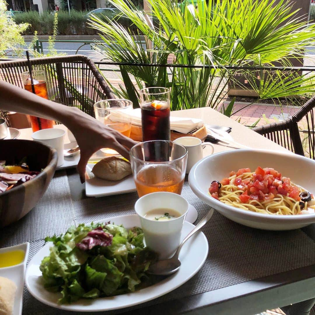 小林花織さんのインスタグラム写真 - (小林花織Instagram)「・ いつかの打ち合わせ前ご飯🍝 トマトとオリーブのパスタが美味しすぎた🤟🏻」11月8日 17時49分 - kaori_kobayashi04