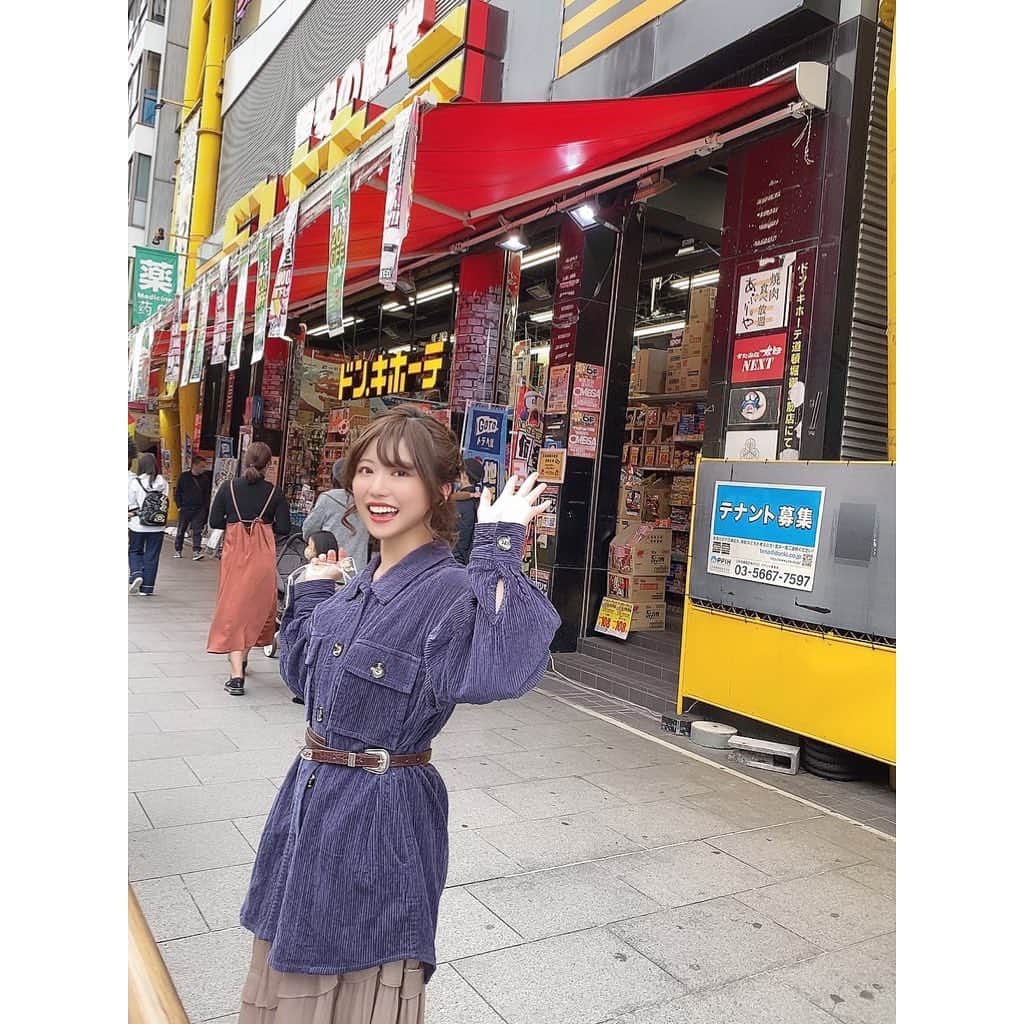 中谷彩伽のインスタグラム：「. ドン・キホーテ道頓堀店大観覧車えびすタワー イベント 11/1-11/3ありがとうございました🥰 . 全部で5公演＋7期の企画にも携わらせて頂き、ドンキ祭りの3日間でした✨ . 今回初めましての方も、いつもましての方も沢山来てくださって(∩˃o˂∩)♡ みんなお仕事やお家の用事とかがある中、会いに来てくれてるんですよね😌 何度イベントを経験させて頂いても、変わらず感謝感謝です🥺 . 生中継でも沢山盛り上げてくれてありがとう(*>∀<)ﾉ))★ アルパカ着てくれてたり、見てました(*´艸`*) . またみんなで楽しもうね^^* . #ドンキホーテ #ドンキホーテ道頓堀店大観覧車えびすタワー  #イメージキャラクター」