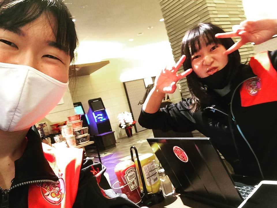 山内美咲さんのインスタグラム写真 - (山内美咲Instagram)「#2020-21 ﻿ #vleague #necレッドロケッツ #5勝目 #6勝目﻿ #島津アリーナ﻿ #初リモートマッチ ﻿ #京都の思い出  #小島満菜美  #ハッピーバースデー  #できる女たち ﻿ #写真増えてたyo」11月8日 18時42分 - yama9436