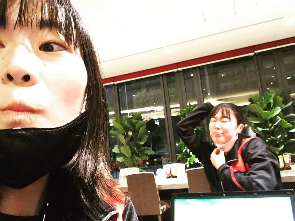 山内美咲さんのインスタグラム写真 - (山内美咲Instagram)「#2020-21 ﻿ #vleague #necレッドロケッツ #5勝目 #6勝目﻿ #島津アリーナ﻿ #初リモートマッチ ﻿ #京都の思い出  #小島満菜美  #ハッピーバースデー  #できる女たち ﻿ #写真増えてたyo」11月8日 18時42分 - yama9436