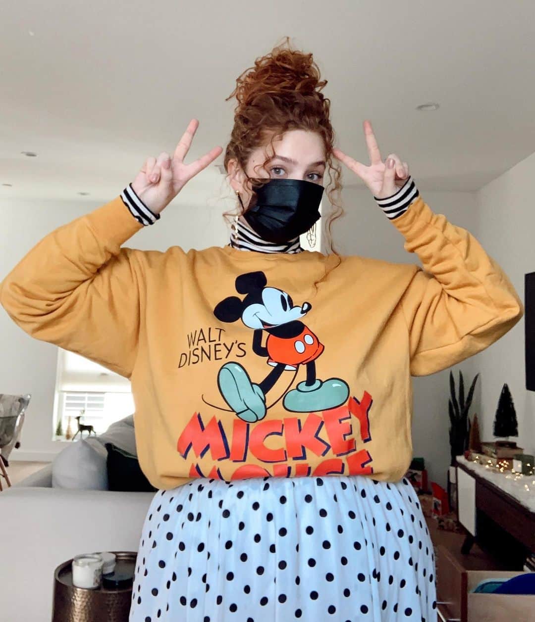 ブリー・キッシュのインスタグラム：「💥✨ wear your mask ✨💥」