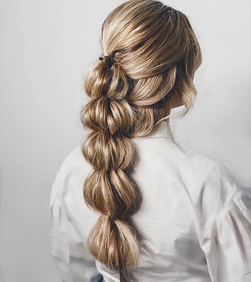 I N S T A B R A I Dのインスタグラム：「Love discovering new hairstylists on Instagram 😍 tag a page that we should check out!」