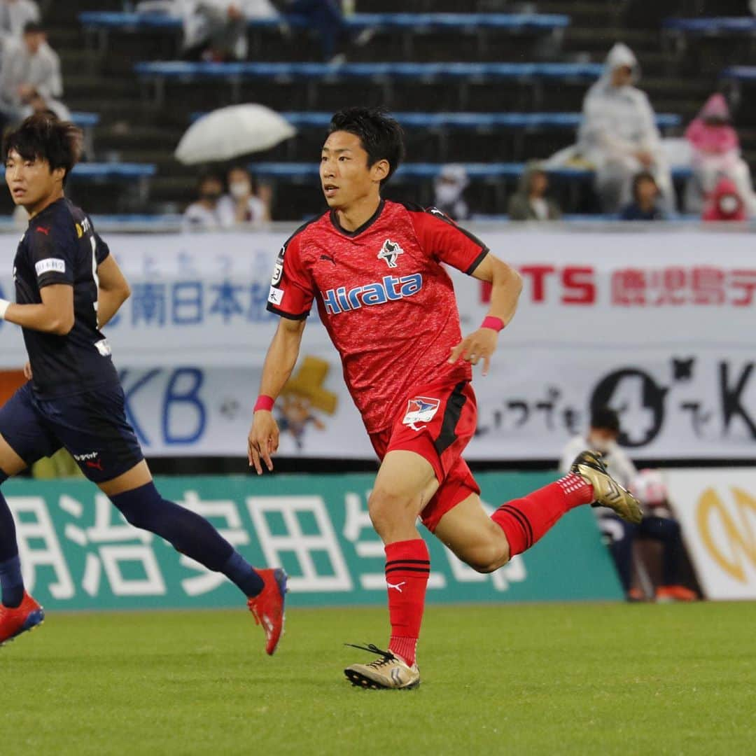 ROASSO KUMAMOTOさんのインスタグラム写真 - (ROASSO KUMAMOTOInstagram)「⚽️ ／ 11.7.SAT.第26節 VS 鹿児島ユナイテッドFC フォトレポートPart①⚽️ ＼ #広報カメラ で撮影した、フォトレポートをお届けします📸 -----﻿ NEXT GAME﻿ 🗓 11月14日.SAT ⏰ 14:00 KICK OFF﻿ 🆚 藤枝MYFC 🏟 えがお健康スタジアム 📺 DAZN / NHK熊本 -----﻿ #ロアッソ熊本 ﻿ #2020シーズン ﻿ #繋続 #TSUNAGI﻿ #つなぎ  #2020の主役は誰だ  #岡本知剛 #浅川隼人 #相澤祥太 #中原輝 #石川啓人 #roasso﻿ #熊本﻿ #Jリーグ﻿ #jleague﻿ #サッカー﻿ #ゴール ﻿ #えがお健康スタジアム﻿ #感謝﻿ #いまできること﻿ #がんばろう日本﻿ #みんなで乗り越えよう ﻿ #jリーグにできること」11月8日 20時32分 - roassokumamoto_official