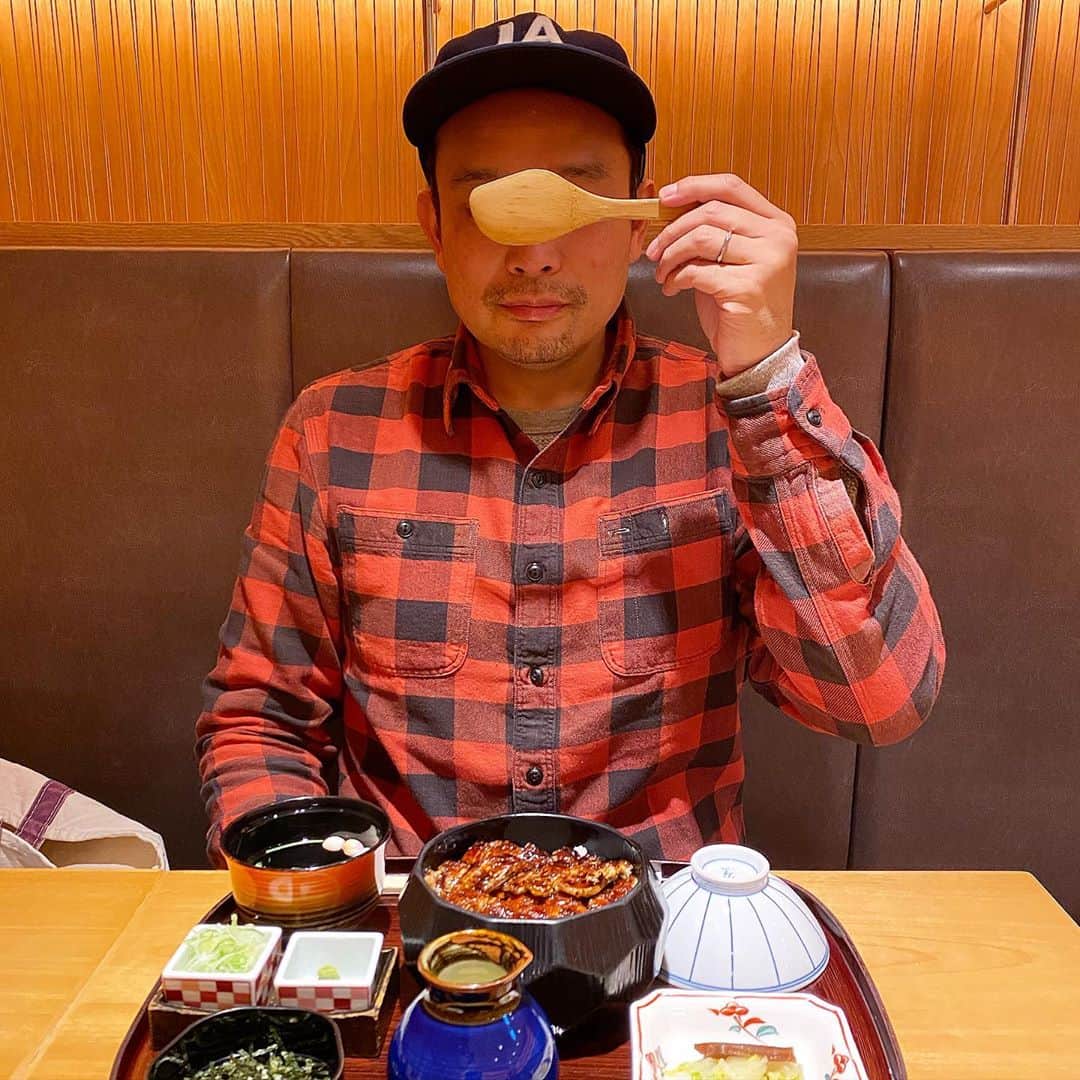 tomonashiさんのインスタグラム写真 - (tomonashiInstagram)「☺︎ レベル45になりました . #ebbetsfieldflannels  #エベッツフィールドフランネルズ  #rrl #ダブルアールエル  . #備長　#ひつまぶし #備長ひつまぶし」11月8日 21時14分 - tomonashi
