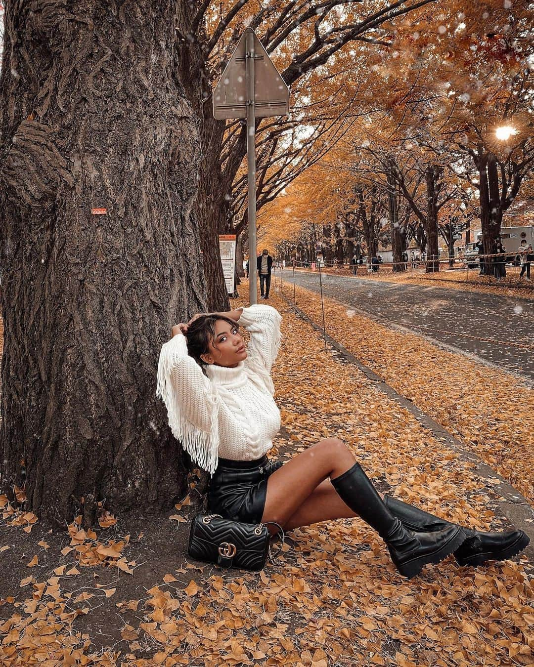 VIENNAさんのインスタグラム写真 - (VIENNAInstagram)「この写真に一言🍂」11月8日 21時38分 - viennadoll_official