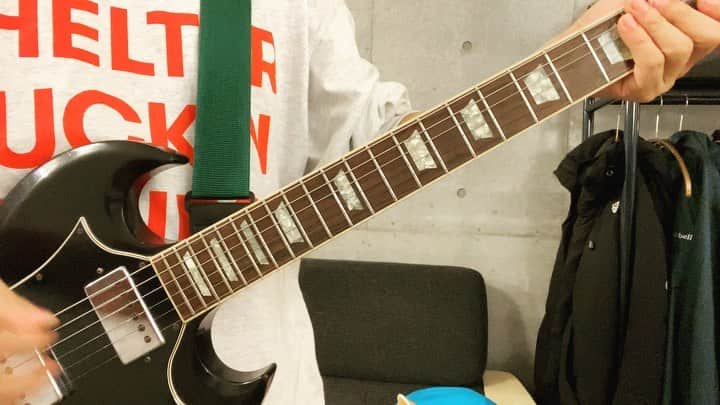小野武正のインスタグラム：「とあるKEYTALKの曲、今日もわしつなぎ しちゃいます🥺  そして JAPAN ONLINE FESTIVAL 2020 見てくださった皆様に感謝！！！  #keytalk #わしつなぎ #2週目 #わかるかなあ」