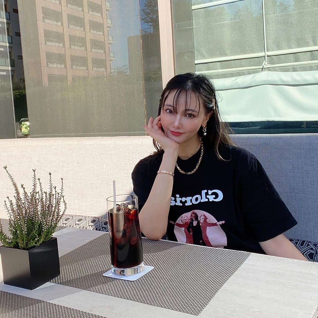 クリスティン・ウェイのインスタグラム：「Sunday mood #sunday #brunch #grandhyatt  #cwfashion  #christinewei #クリスティンウェイ」