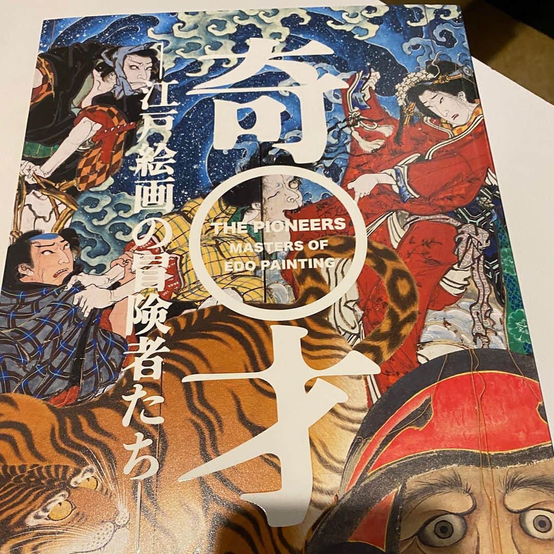 Larry のインスタグラム：「あべのハルカスにてゴキゲンな展示会。　 刺激うけまくり。  #あべのハルカス  #奇才展」