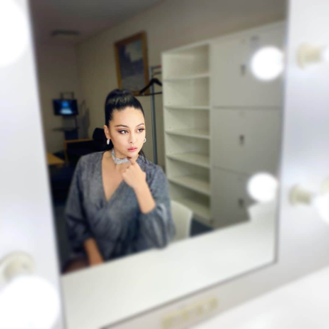 遊海 Yuumiさんのインスタグラム写真 - (遊海 YuumiInstagram)「Sometimes woman gets lost in fire 🔥and that built a woman  stronger than ever ✨🔥 時々女性は火事で迷子になります🔥そしてそれはこれまで以上に強い女性を作ります！ keep moving forward ! Never give up ✨ #womanpower #strongwoman #womenempoweringwomen #love #peace #nature #ocean #sky #beingwhoiam #glam #empoweringwomen #empowerment #growingup #missuniversejapan2018 #happiness #staystrong #positive #mindset #強さ　#輝き　#女性　#美　#美しさ　#ダイアモンド　#diamond」11月8日 22時48分 - yuumi_kato