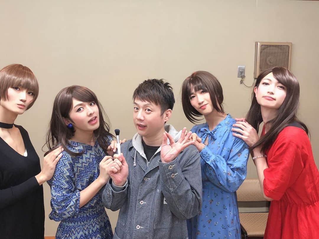 のインスタグラム：「無観客配信演劇「エグ女」という舞台に出演します！  初舞台とゆう事で緊張はしますが、全力で楽しませていただきます🤣  メイクリストさんもありがとうございます😊 みんな可愛らしい😍😍😍  #エグ女」