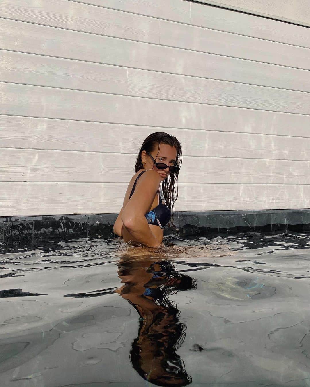 We Wore Whatさんのインスタグラム写真 - (We Wore WhatInstagram)「Grateful for this morning dip @hotelbarrierelecarlgustaf」11月8日 23時25分 - weworewhat