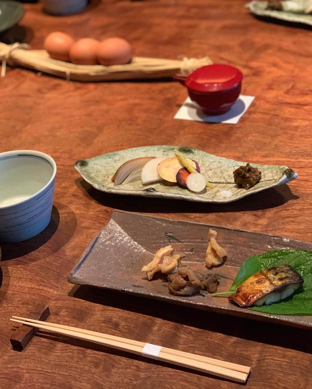 沢瀉美緒さんのインスタグラム写真 - (沢瀉美緒Instagram)「※ Japanese breakfast at Kyoto 🥢 . コロナになってから初訪問✨ 少しスタイルは変わったけれど ヘルシーさと丁寧さは健在の 和食がいただける丹にて。 . 最近の京都は素敵なモーニングも多いので ホテルで食べることが減ったかも😋 . 食後は2階でコーヒーがいただけますよ。 . . #tan #丹 #breakfast #japanesebreakfast #朝ご飯 #朝食 #和久傳 #wakuden #ミオログ #kyoto #京都 #そうだ京都行こう」11月8日 23時27分 - mio_omodaka