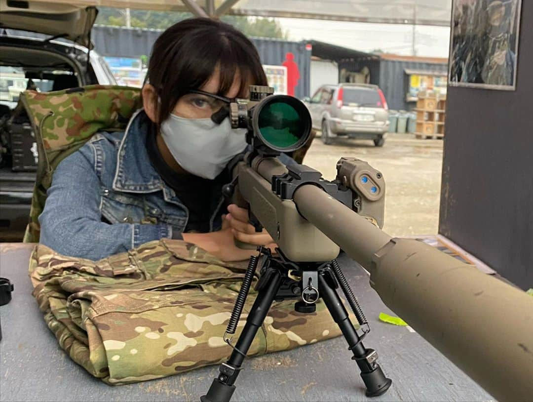 みりどる乙夜さんのインスタグラム写真 - (みりどる乙夜Instagram)「先日うちに新しく増えた銃😁  #m40a5 #rifle #airsoft #airsoftgun #airsoftworldwide #internationalairsoft #sniperrifle #scope #shooting #silencer #essjapan #esscrossblade #eyewear #shootingrange #mycollection #エアソフト #サバイバルゲーム #サバゲ #狙撃銃 #スナイパーライフル」11月8日 23時37分 - itsuya_miridoru