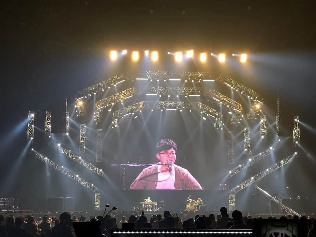 さかいゆうさんのインスタグラム写真 - (さかいゆうInstagram)「#バズリズムライブ ！ 会場にいらした方も配信でご覧頂いた方も、ありがとうございました！  今日は見られなかったという方も、アーカイブで見られます！ ぜひお楽しみください！  https://www.ntv.co.jp/buzzrhythm/live2020/  #さかいゆう #望月敬史 さん  #バズリズム #山崎まさよし #スキマスイッチ #FAITH #Novelbright さん」11月9日 0時12分 - sakai_yu0920