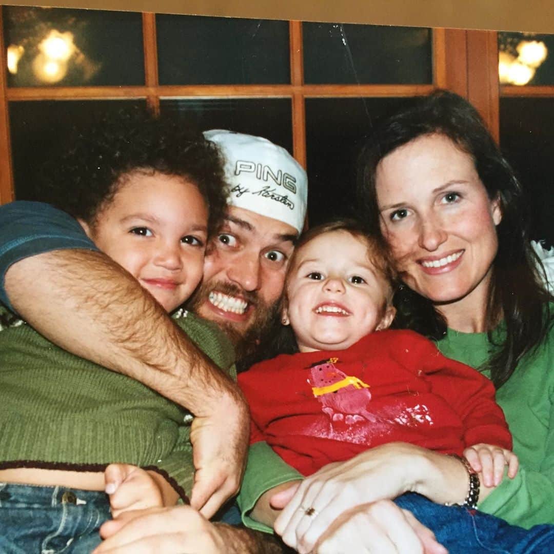 コリー・ロバートソンさんのインスタグラム写真 - (コリー・ロバートソンInstagram)「Happy Birthday @willrob.jr 🎉The day you came into the world is one of my very favorite days!! I’ll never, ever forget the night before we got you, we were filled with so much excitement, anticipation and joy! The day you were placed into my arms, you fit so perfectly! You were mine!   We couldn’t stop staring at your sweet little face 😍I was so proud to be you’re mom on that day and have been so proud every other day since!  There are no hugs as great yours! No smile like yours! Your life is a gift! God has you! Just keep growing in Him, and keep on going!   As always, Dad and I are cheering you on, and will be here for it all, the good and the bad, the fun and the hard, whatever life brings you. We are here for it!  We love you, son!! And I really can’t believe you’re 19 🤯🥳😭🤗😘」11月9日 0時16分 - bosshogswife