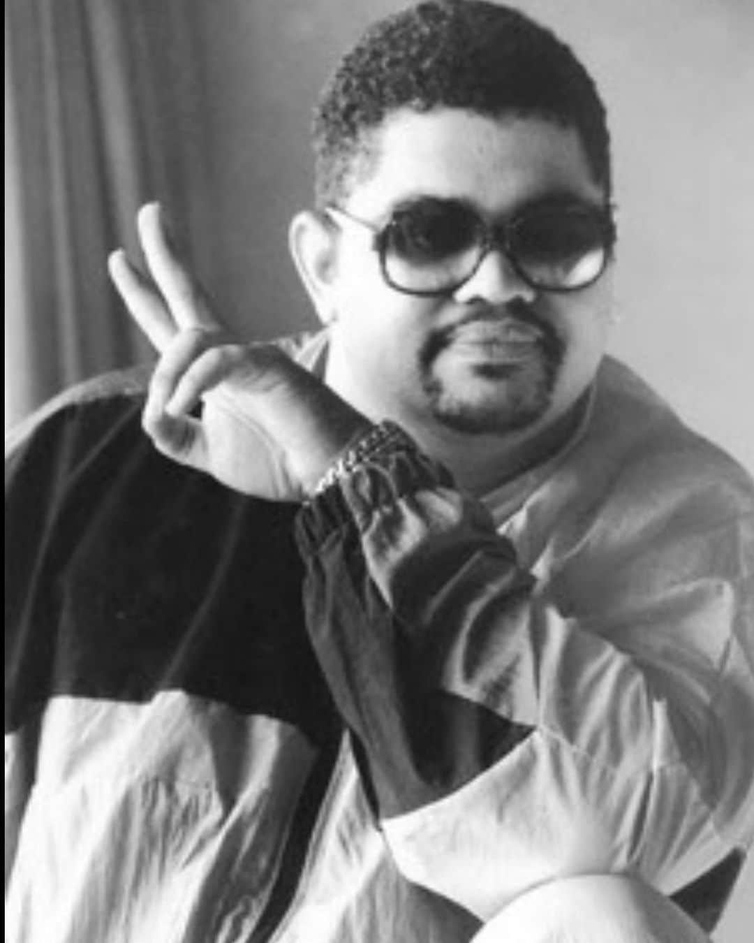 DJプレミアさんのインスタグラム写真 - (DJプレミアInstagram)「IN MEMORY OF THE GREAT HEAVY D. 9 YEARS AGO WE LOST AN ICON R.I.P. 🙏🏾👑🕊」11月9日 0時22分 - djpremier
