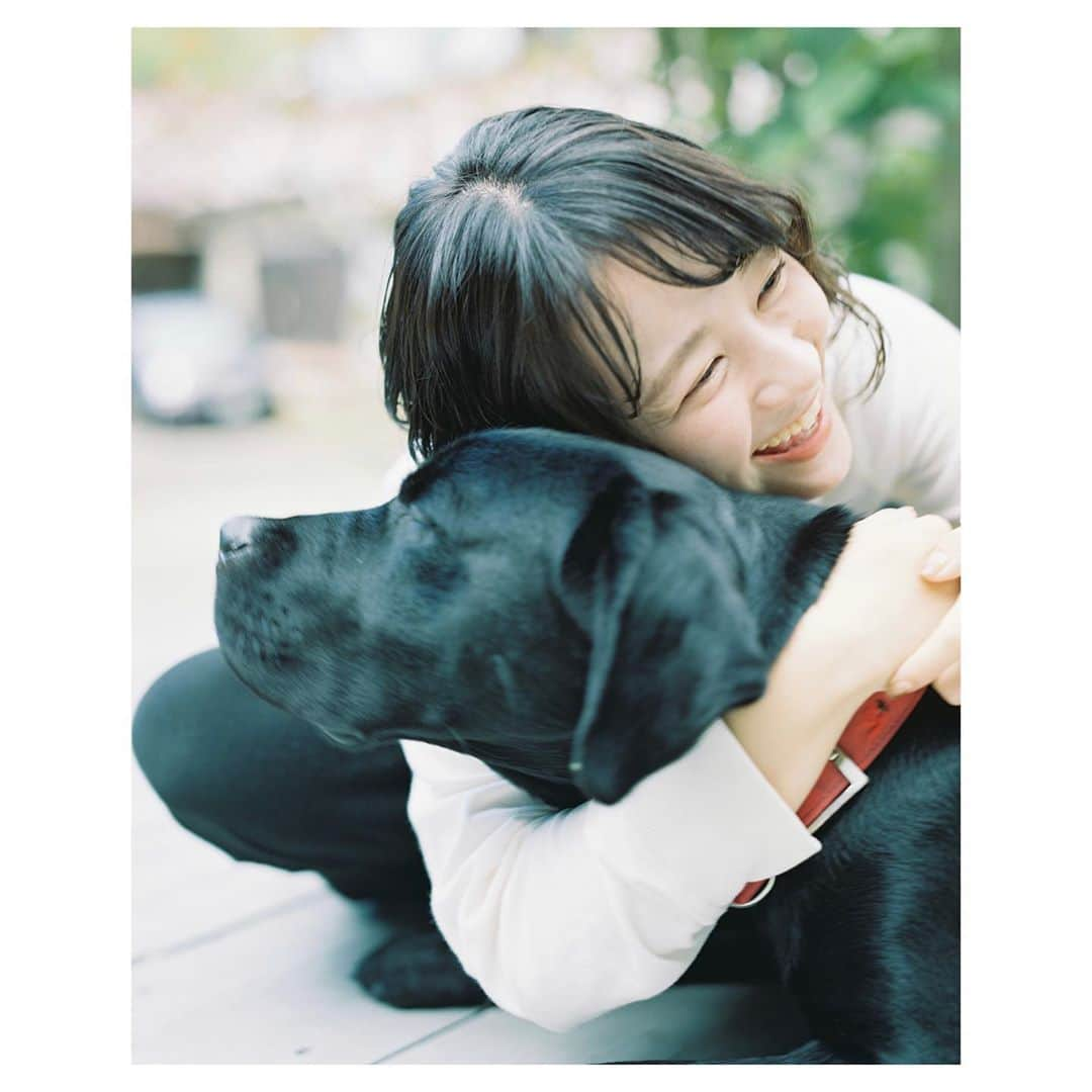 Tamakiさんのインスタグラム写真 - (TamakiInstagram)「クロに会いたい🐕‍🦺 #film #pentax67 #バケペン」11月9日 0時56分 - n_tamaki