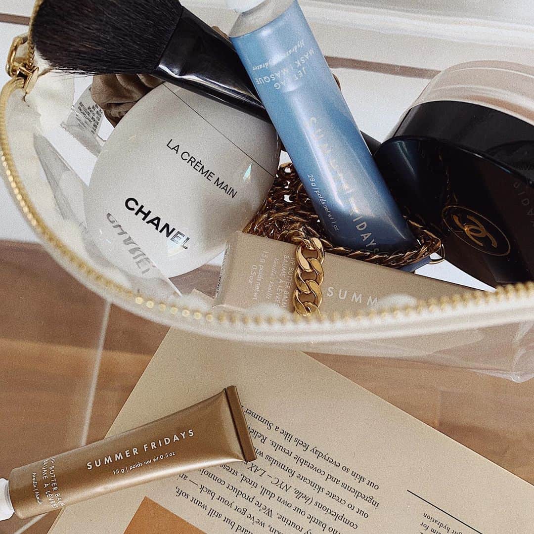 Marianna Hewittのインスタグラム：「the @sephora sale ends tomorrow, head to my blog for all my picks from @summerfridays, hair, makeup + more — link in profile」