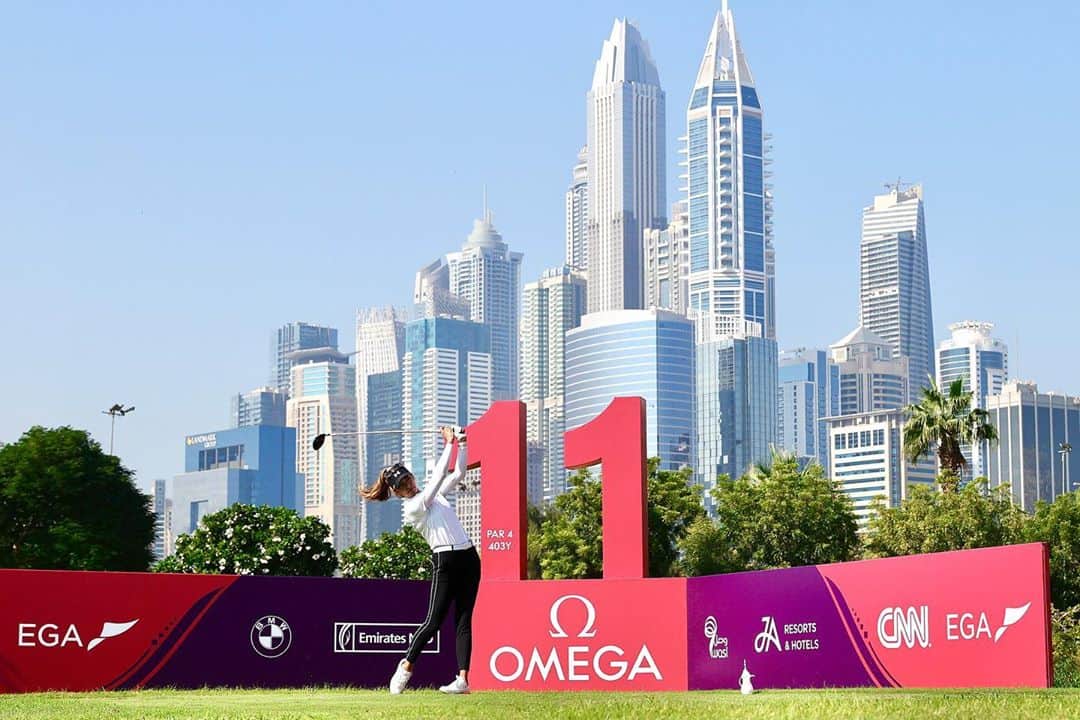 アリソン・リーのインスタグラム：「Had so much fun playing golf and visiting Dubai for the first time ever! Thank you to @omegagolfdubai @letgolf for giving me the opportunity of a lifetime🤩」