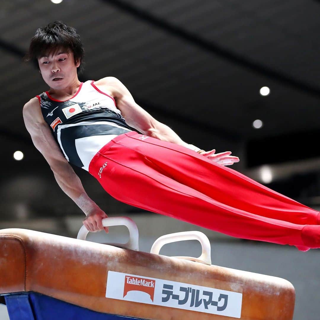 オリンピックチャンネルさんのインスタグラム写真 - (オリンピックチャンネルInstagram)「Return of international sport to Japan a "huge success" says triple Olympic champ Uchimura Kohei, who put in a stunning performance to thrill the Tokyo crowd at the  @figymnastics Friendship & Solidarity meet. 🤸⁠ ⁠ Hit the link in bio to read more on the event. 📝⁠  📸: ©AFLO SPORT ⁠ @Tokyo2020⁠ @kohei198913  @gelyamelnikova  @yul_moldauer  @teramoto_asuka  @nikushkarus  @emjaefrazier⁠ @real_artur⁠」11月9日 1時45分 - olympicchannel_x