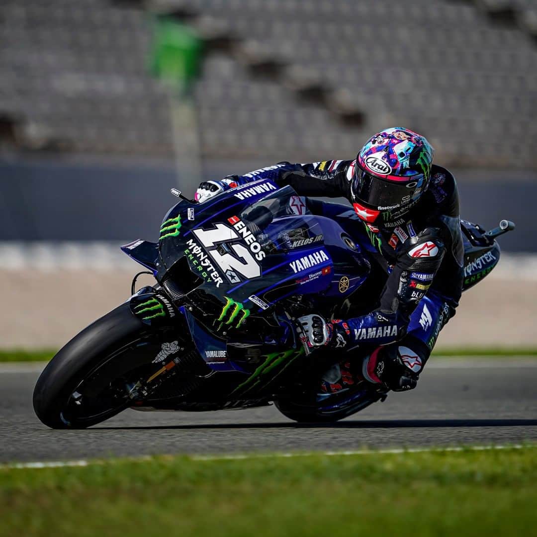 YamahaMotoGPさんのインスタグラム写真 - (YamahaMotoGPInstagram)「💬 @maverick12official, #EuropeanGP Race Result - P13:  "Today’s race was always going to be difficult. Finishing in 13th place when starting from pit lane is not horrible, but it’s not fantastic either, especially considering the championship."  #MonsterYamaha  #MotoGP」11月9日 2時36分 - yamahamotogp