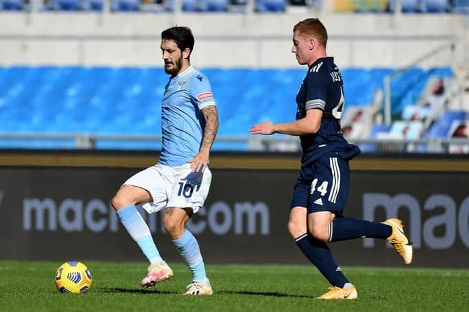 ルイス・アルベルトさんのインスタグラム写真 - (ルイス・アルベルトInstagram)「🇮🇹Un punto molto prezioso! 💪🏻 Continuiamo a lavorare, sempre insieme! 💙🦅  #ComeOnEagles #SSLazio #Team #SerieA .  🇪🇸 ¡Un punto muy valioso! 💪🏻 A seguir trabajando, ¡siempre juntos!💙🦅  #ComeOnEagles #SSLazio #Equipo #SerieA」11月9日 2時48分 - 10_luisalberto