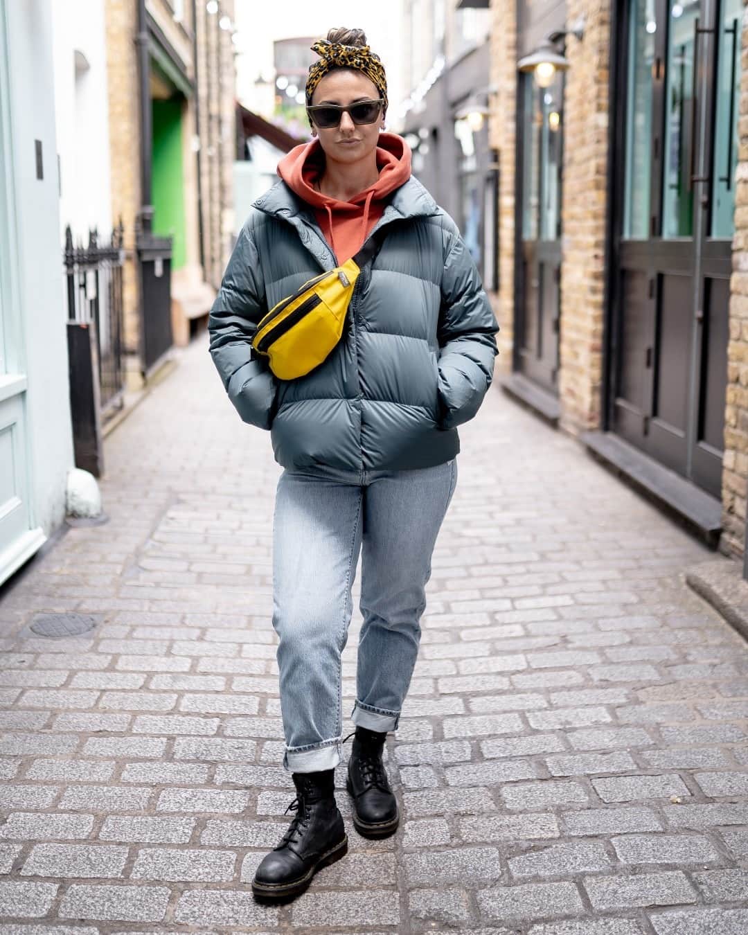 UNIQLO UKのインスタグラム：「Ultra-light, ultra stylish.  #Uniqlo #LifeWear #UniqloLifeWear」