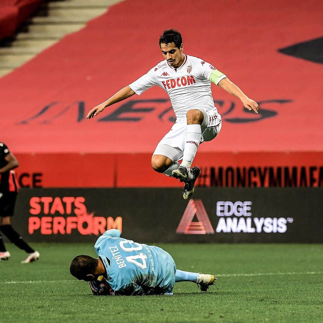 リーグ・アンさんのインスタグラム写真 - (リーグ・アンInstagram)「L’@asmonaco remporte le Derby de la Côte d’Azur face à l’@ogcnice 💥  Monaco win the Côte d’Azur Derby against Nice!  #ligue1ubereats #derby #asmonaco #ogcnice」11月9日 3時22分 - ligue1ubereats