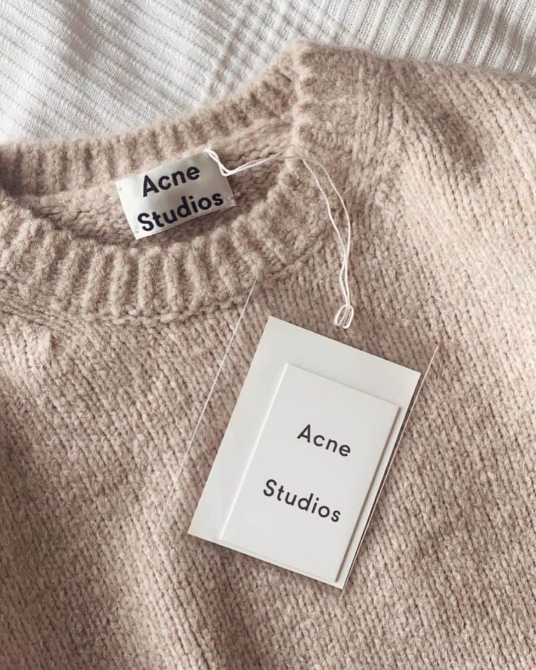 GENKINGさんのインスタグラム写真 - (GENKINGInstagram)「knit @acnestudios  . . #acne #acnestudios #knit」11月9日 14時33分 - _genking_