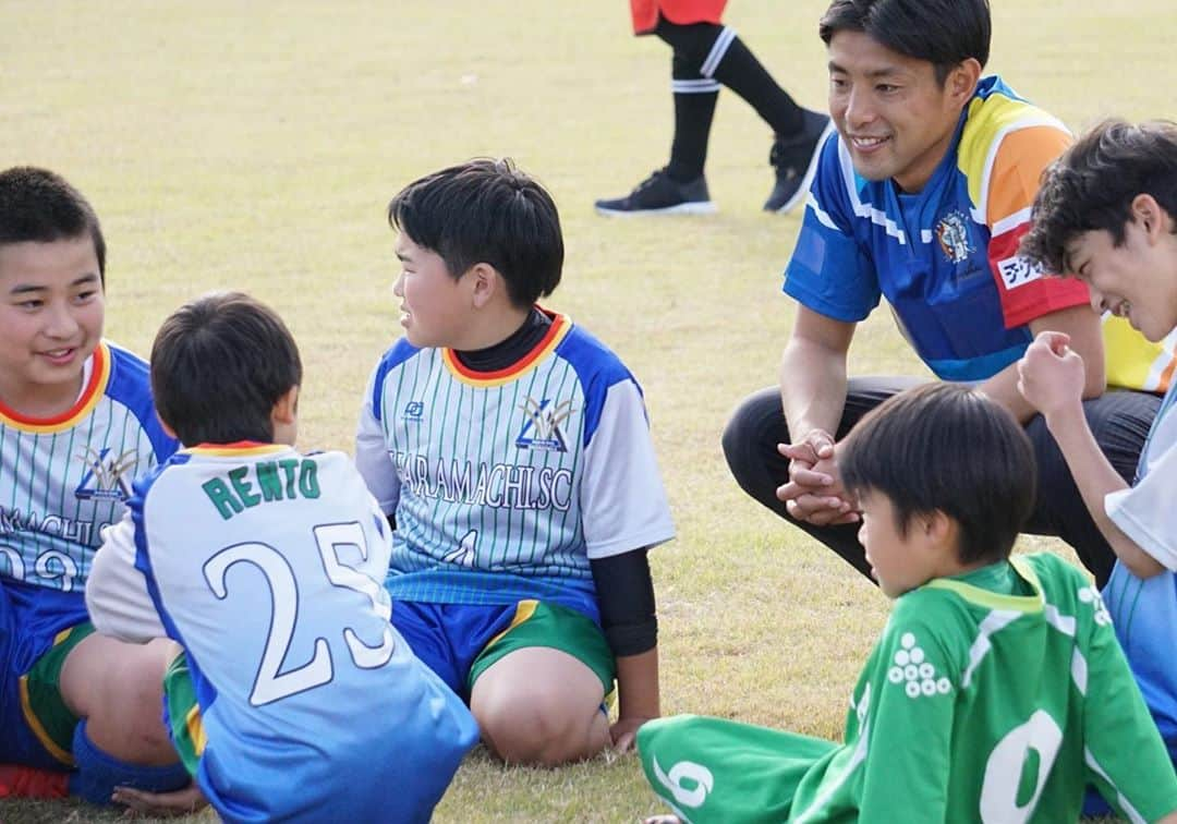 池田圭さんのインスタグラム写真 - (池田圭Instagram)「第7回、南相馬サッカー教室。 開催にあたり、様々なご支援ありがとうございました。 また、笑顔で会いましょう！  #南相馬 #笑顔 #前田義貴さん #野田恭平さん #谷口博之 #永井隆幸 #最後はミニゲーム #ハットトリック #永井隆幸 #サガン鳥栖」11月9日 14時48分 - ikedakei1020